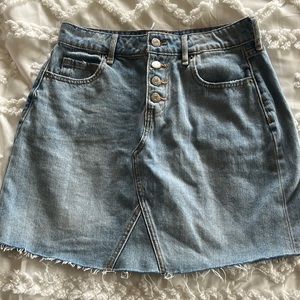 Old Navy Jean Mini Skirt size 2
